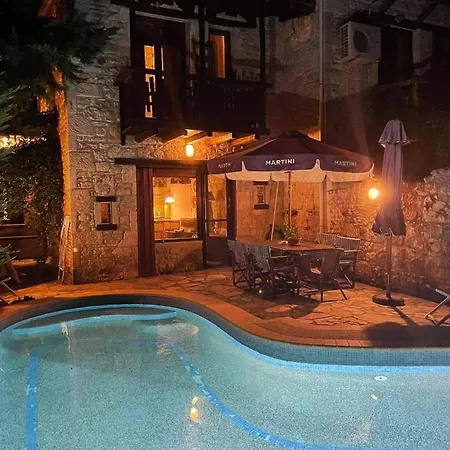 Apartment Forest Stone With Pool